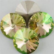 Rivoli Swarovski (1122) 12mm Luminous Green
