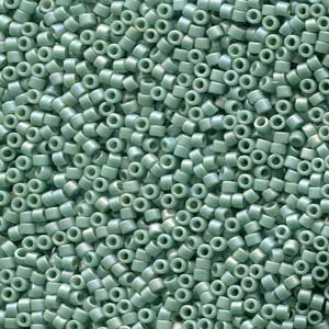**Delica 11/0 DB2313 Verde Acqua Opache Celadon Frost Glaze Rainbow